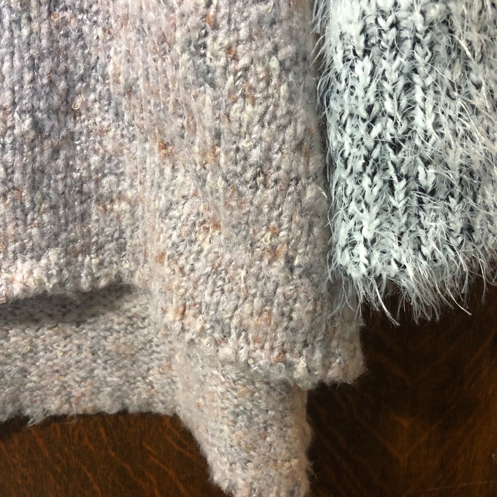 BAR III Wool Blend Hi Lo Eyelash Yarn Pullover Sweater Color Block  Sz Large - Picture 4 of 6